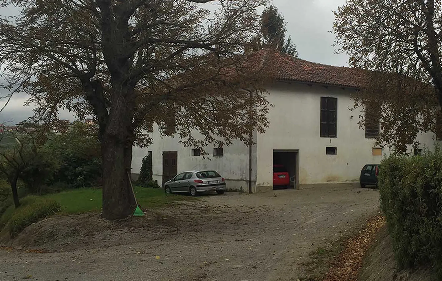 The farmhouse before the renovation