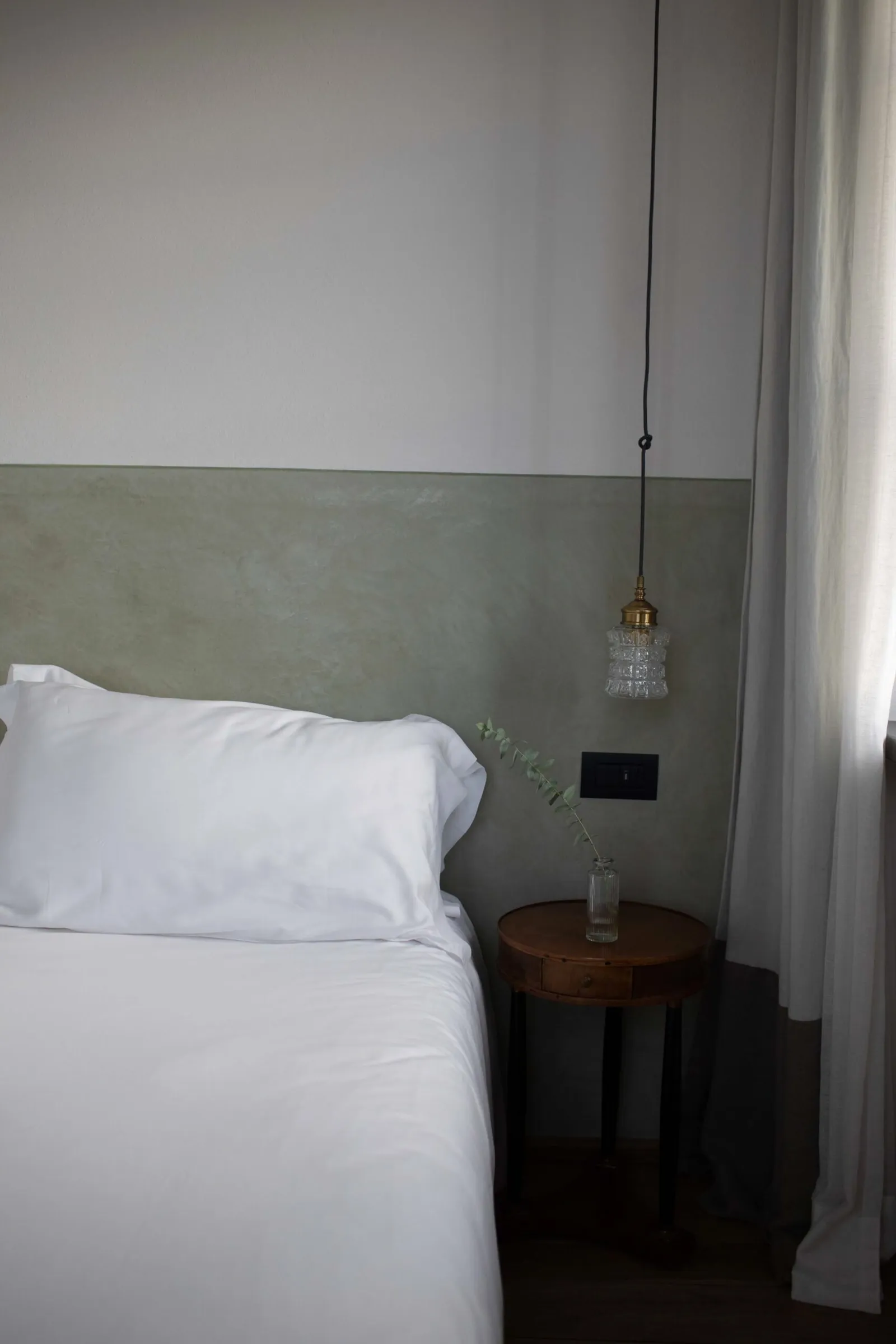 Classic Room No. 4, the room